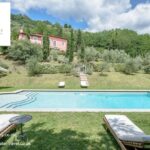 Tuscany Countryside Villas: Serene Retreats Among Rolling Hills