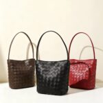 Linden Leather Tote Grande Bag – Elegant, Sustainable Luxe