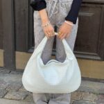 Ounamei Down Bags Online – Shop Warmth & Comfort
