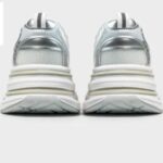 קנה מגפיים לגברים באינטרנט| ELEVATE